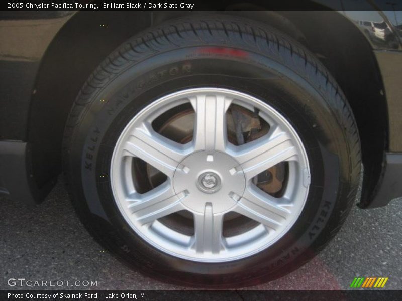 Brilliant Black / Dark Slate Gray 2005 Chrysler Pacifica Touring