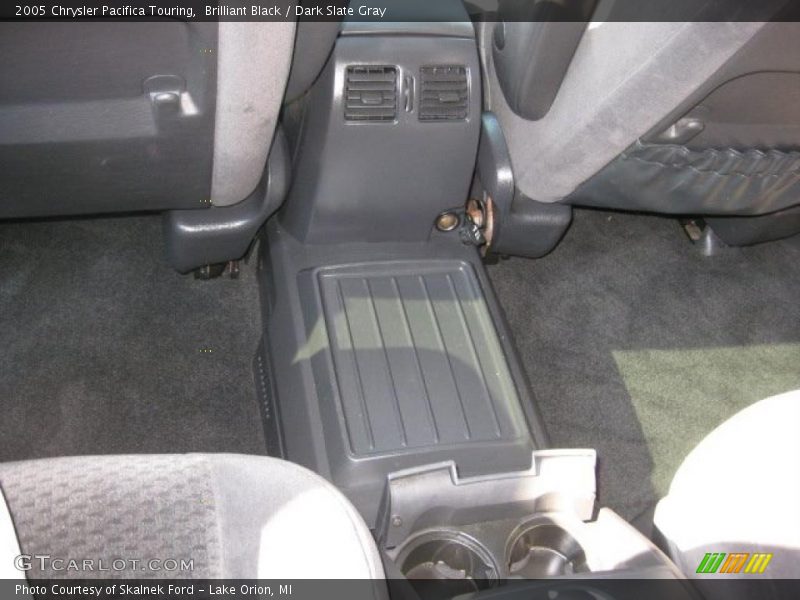 Brilliant Black / Dark Slate Gray 2005 Chrysler Pacifica Touring
