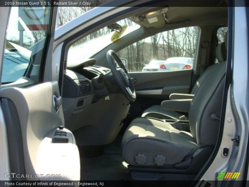 Radiant Silver / Gray 2009 Nissan Quest 3.5 S