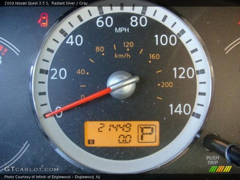 Radiant Silver / Gray 2009 Nissan Quest 3.5 S