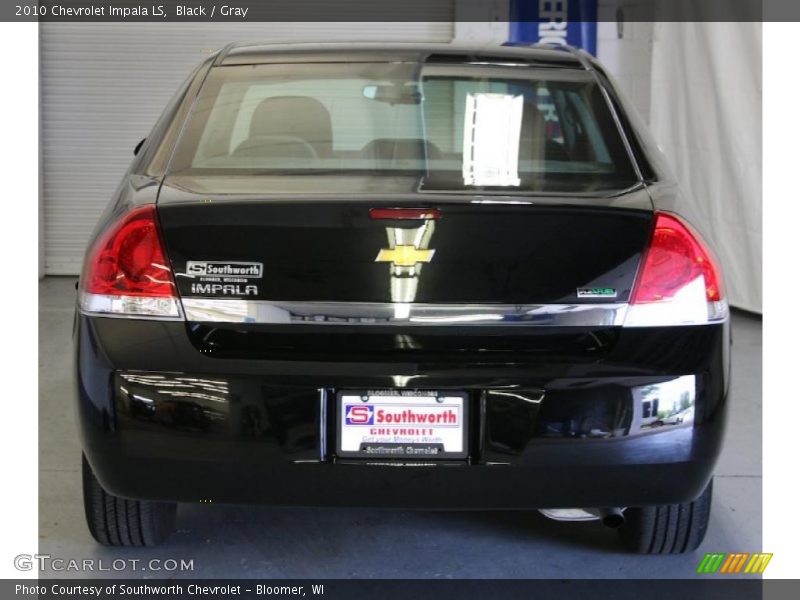 Black / Gray 2010 Chevrolet Impala LS