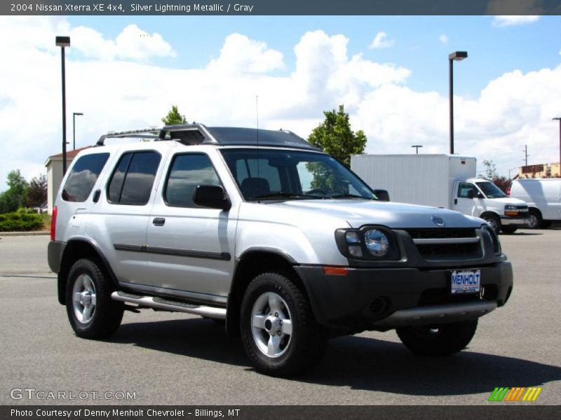 Silver Lightning Metallic / Gray 2004 Nissan Xterra XE 4x4