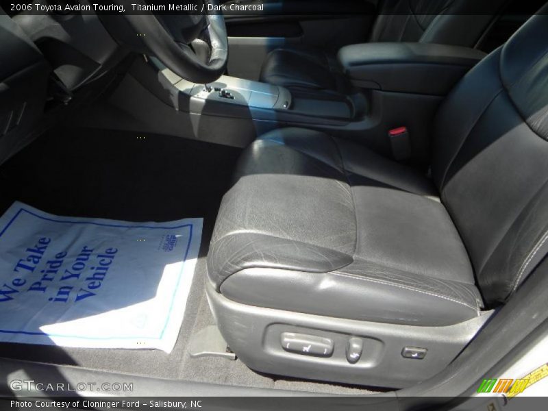 Titanium Metallic / Dark Charcoal 2006 Toyota Avalon Touring