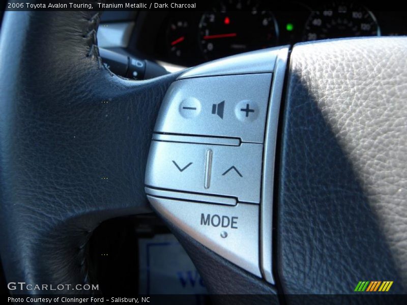 Titanium Metallic / Dark Charcoal 2006 Toyota Avalon Touring