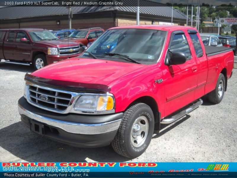 Bright Red / Medium Graphite Grey 2003 Ford F150 XLT SuperCab