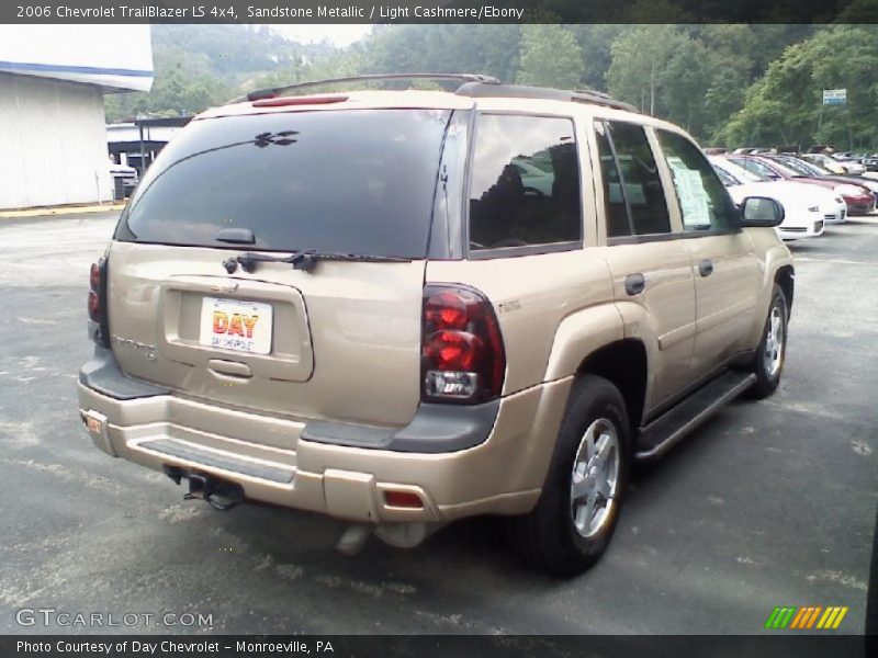 Sandstone Metallic / Light Cashmere/Ebony 2006 Chevrolet TrailBlazer LS 4x4