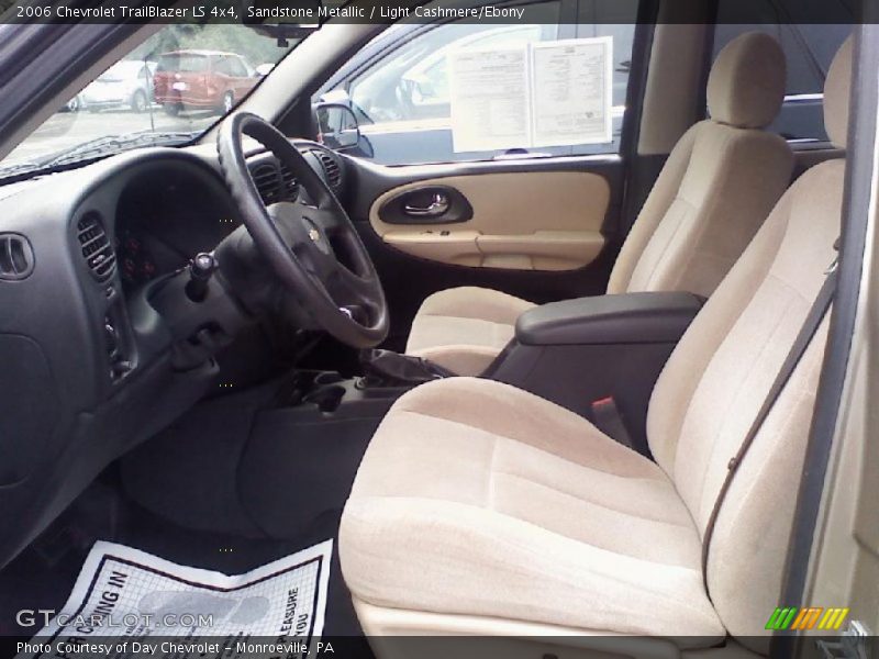 Sandstone Metallic / Light Cashmere/Ebony 2006 Chevrolet TrailBlazer LS 4x4