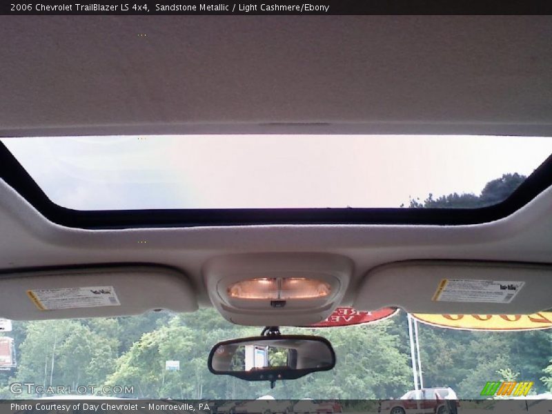 Sandstone Metallic / Light Cashmere/Ebony 2006 Chevrolet TrailBlazer LS 4x4