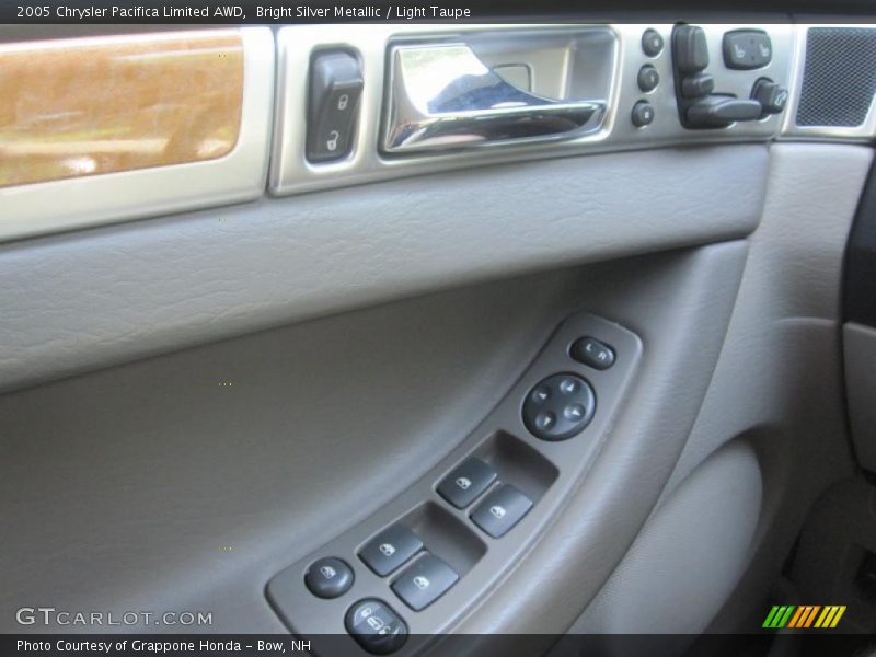 Bright Silver Metallic / Light Taupe 2005 Chrysler Pacifica Limited AWD