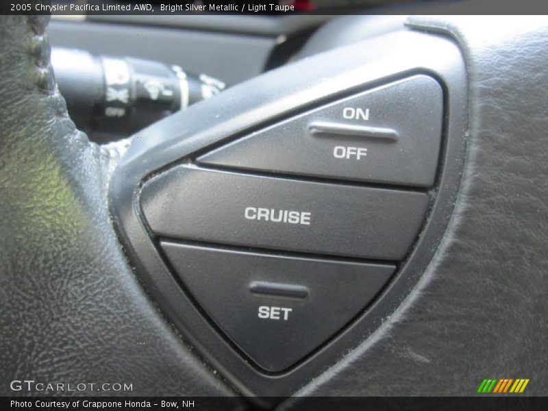 Bright Silver Metallic / Light Taupe 2005 Chrysler Pacifica Limited AWD