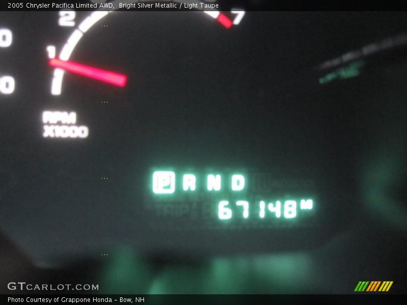 Bright Silver Metallic / Light Taupe 2005 Chrysler Pacifica Limited AWD