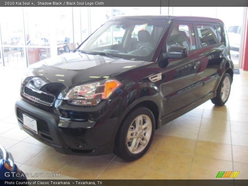 Shadow Black / Black Soul Logo Cloth 2010 Kia Soul +