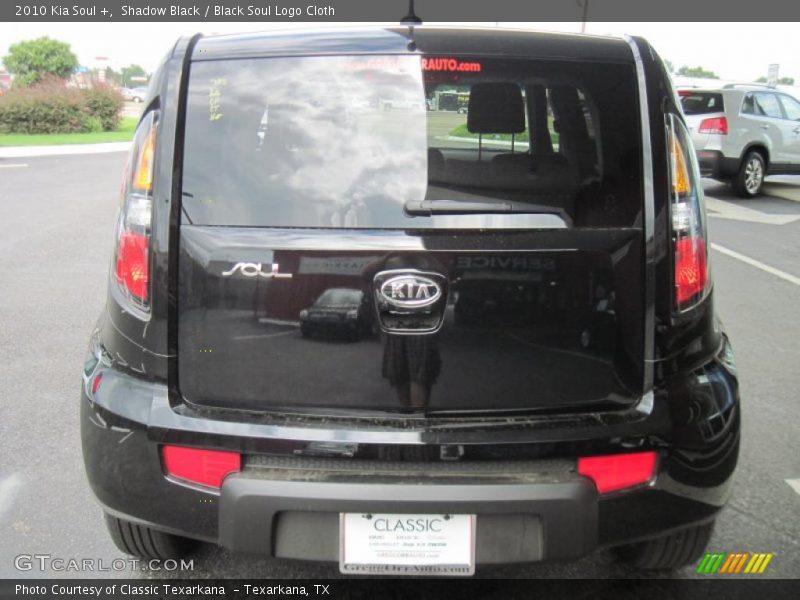 Shadow Black / Black Soul Logo Cloth 2010 Kia Soul +