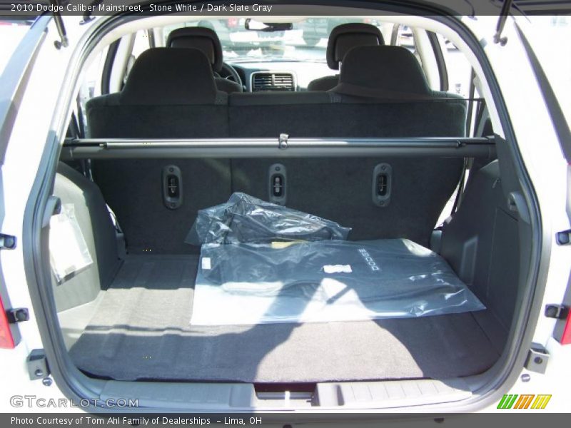 Stone White / Dark Slate Gray 2010 Dodge Caliber Mainstreet