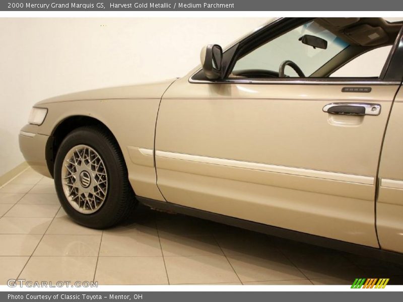 Harvest Gold Metallic / Medium Parchment 2000 Mercury Grand Marquis GS
