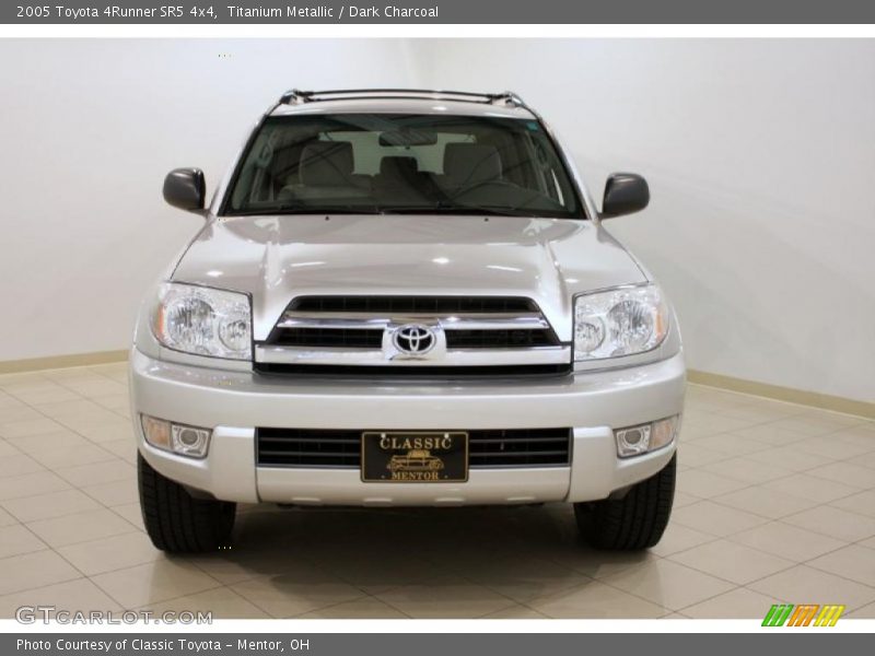 Titanium Metallic / Dark Charcoal 2005 Toyota 4Runner SR5 4x4