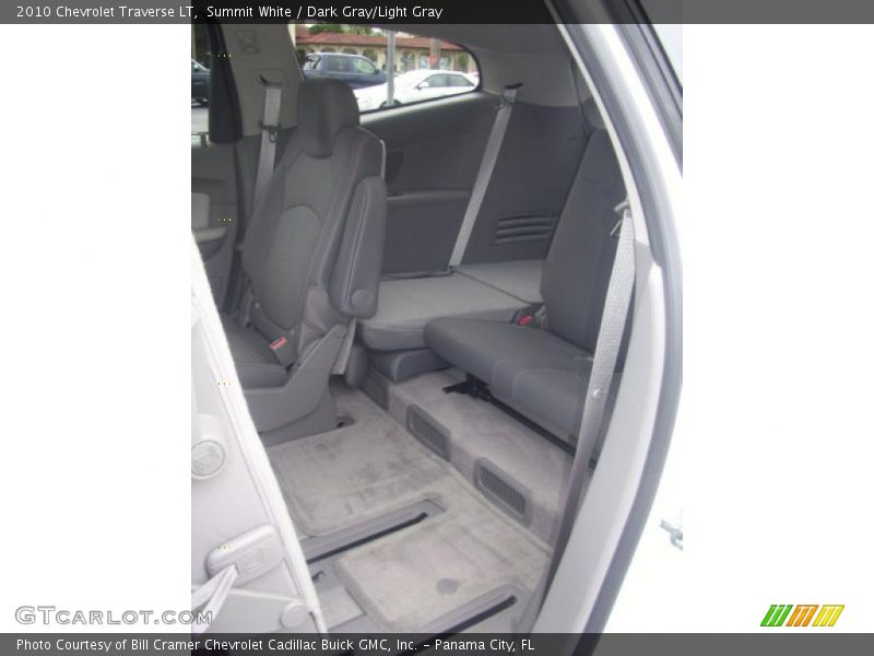 Summit White / Dark Gray/Light Gray 2010 Chevrolet Traverse LT