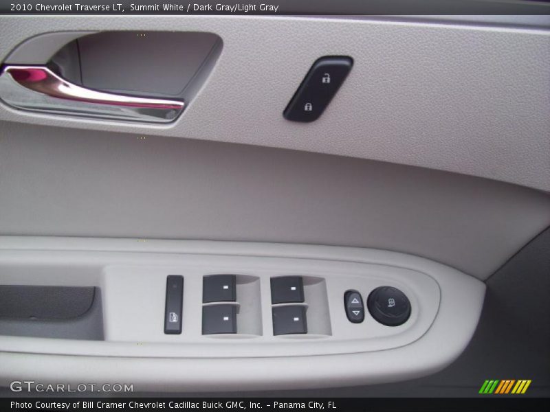 Summit White / Dark Gray/Light Gray 2010 Chevrolet Traverse LT