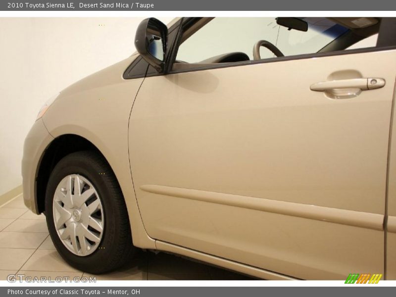 Desert Sand Mica / Taupe 2010 Toyota Sienna LE