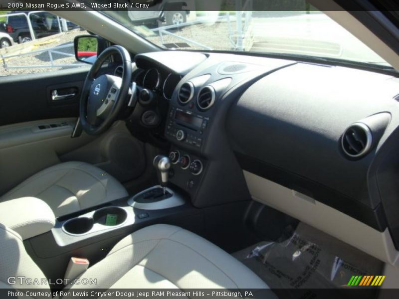 Wicked Black / Gray 2009 Nissan Rogue S AWD