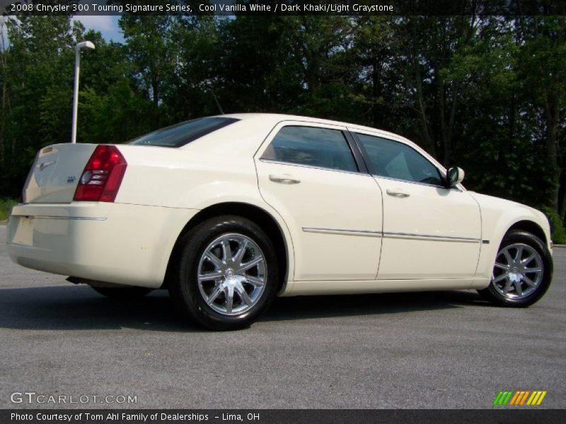 Cool Vanilla White / Dark Khaki/Light Graystone 2008 Chrysler 300 Touring Signature Series