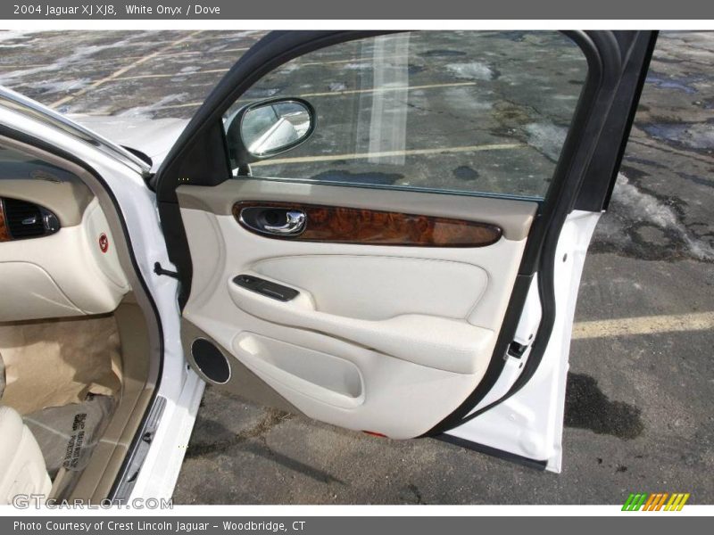 White Onyx / Dove 2004 Jaguar XJ XJ8