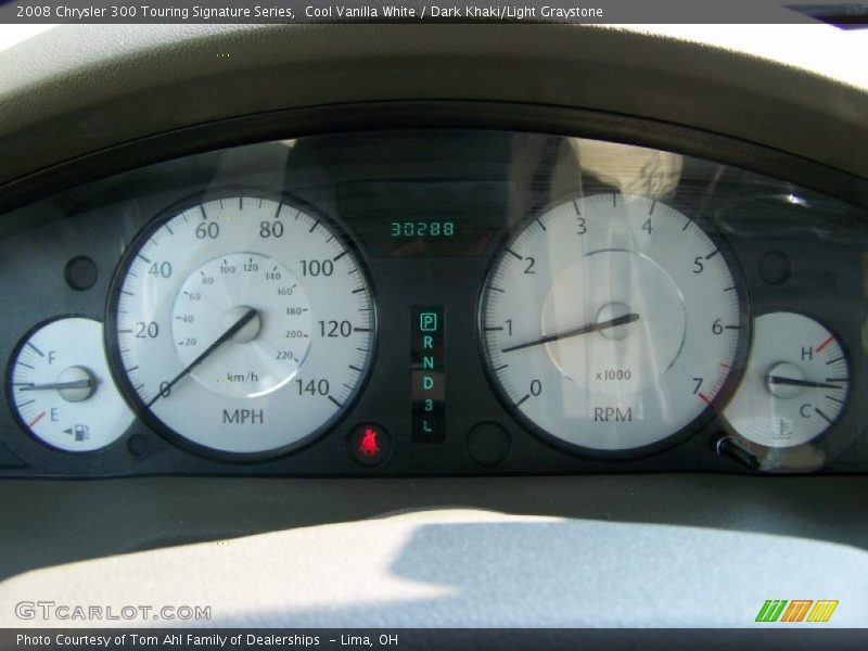 Cool Vanilla White / Dark Khaki/Light Graystone 2008 Chrysler 300 Touring Signature Series