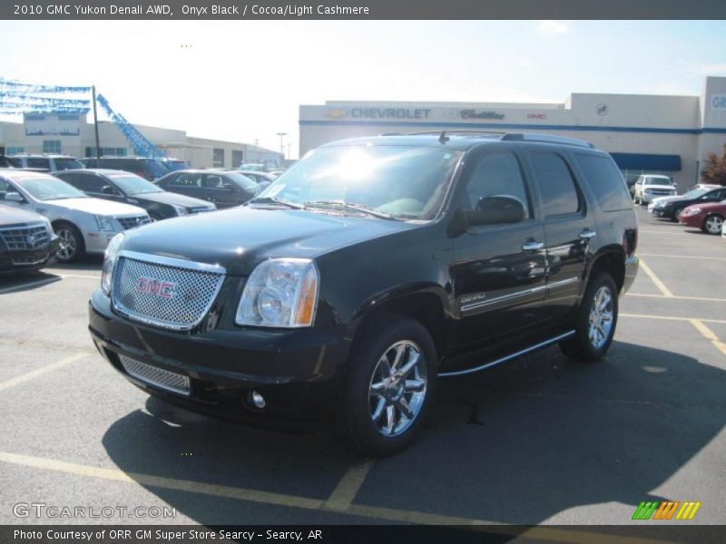 Onyx Black / Cocoa/Light Cashmere 2010 GMC Yukon Denali AWD