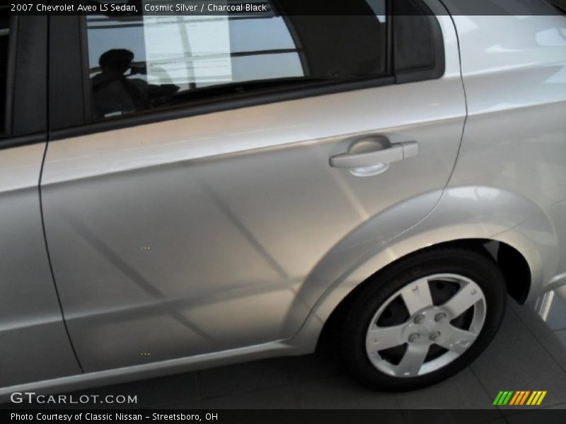 Cosmic Silver / Charcoal Black 2007 Chevrolet Aveo LS Sedan
