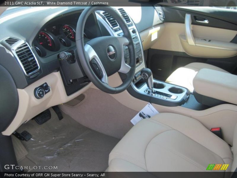 White Diamond Tintcoat / Cashmere 2011 GMC Acadia SLT