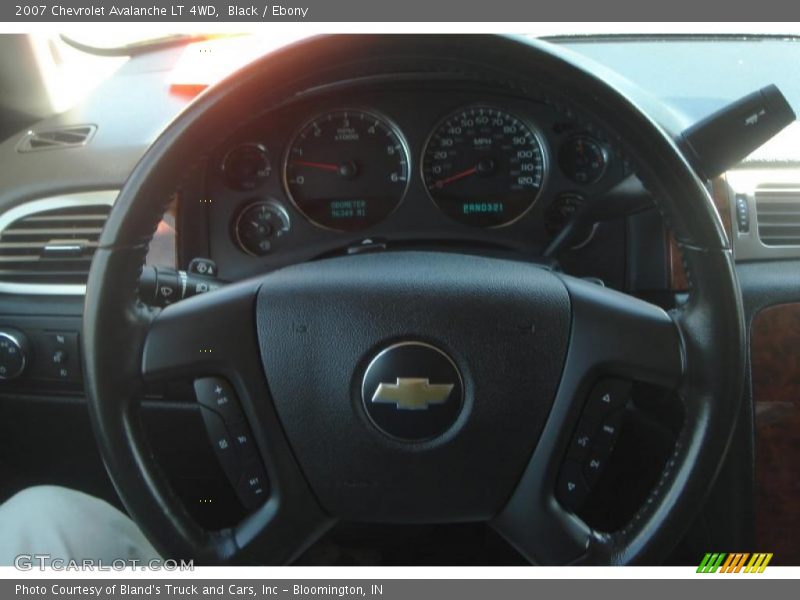 Black / Ebony 2007 Chevrolet Avalanche LT 4WD