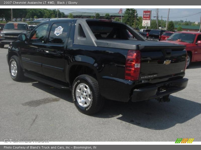 Black / Ebony 2007 Chevrolet Avalanche LT 4WD