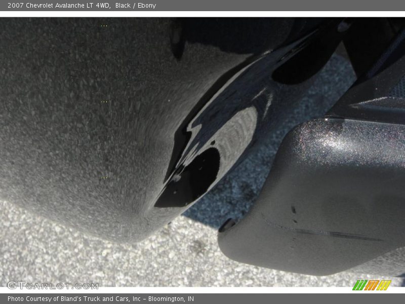 Black / Ebony 2007 Chevrolet Avalanche LT 4WD