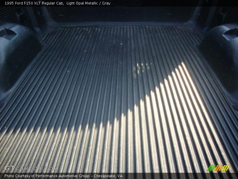 Light Opal Metallic / Gray 1995 Ford F150 XLT Regular Cab