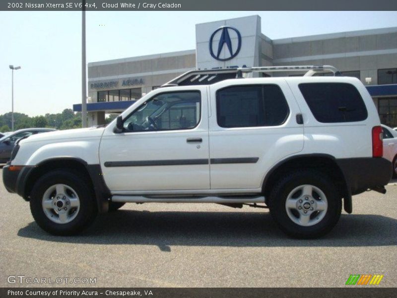 Cloud White / Gray Celadon 2002 Nissan Xterra SE V6 4x4