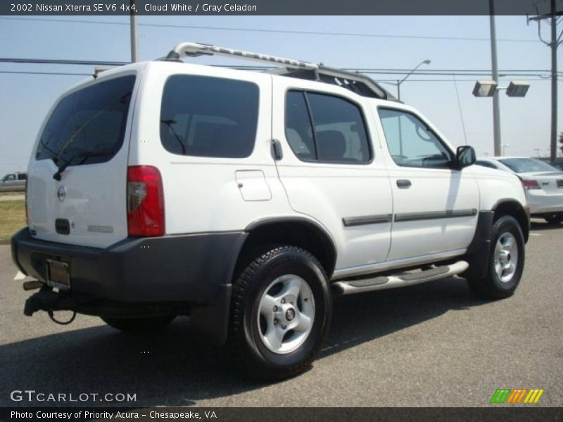 Cloud White / Gray Celadon 2002 Nissan Xterra SE V6 4x4