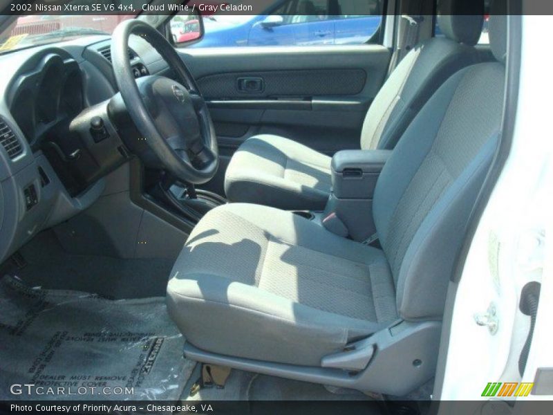 Cloud White / Gray Celadon 2002 Nissan Xterra SE V6 4x4