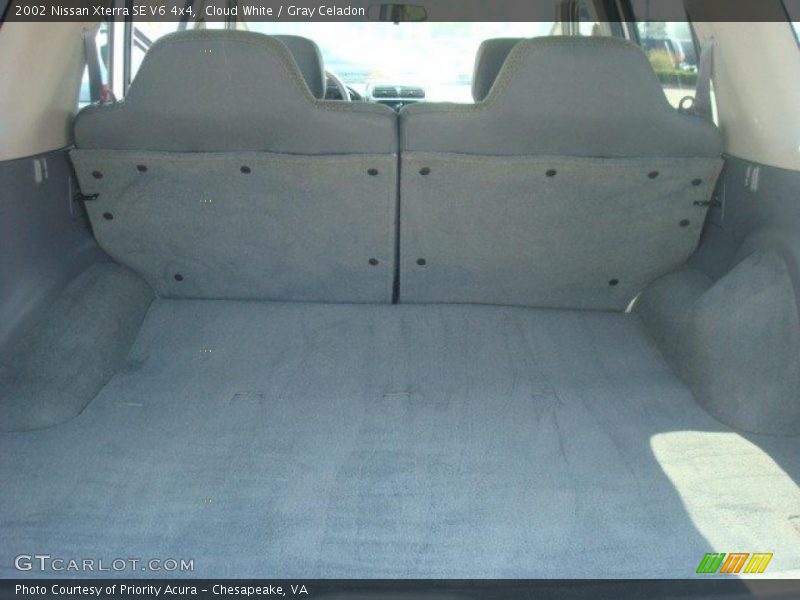 Cloud White / Gray Celadon 2002 Nissan Xterra SE V6 4x4