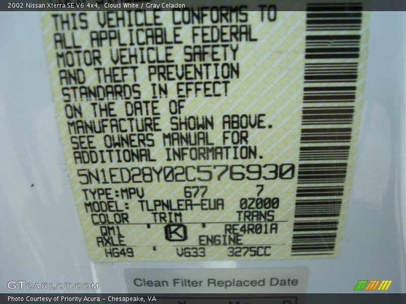 Cloud White / Gray Celadon 2002 Nissan Xterra SE V6 4x4