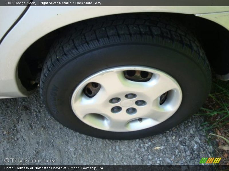 Bright Silver Metallic / Dark Slate Gray 2002 Dodge Neon