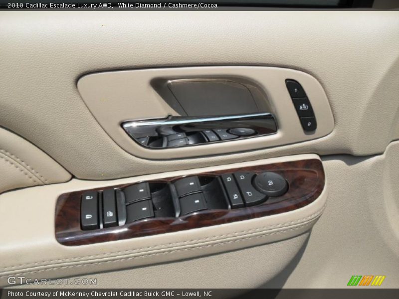 White Diamond / Cashmere/Cocoa 2010 Cadillac Escalade Luxury AWD
