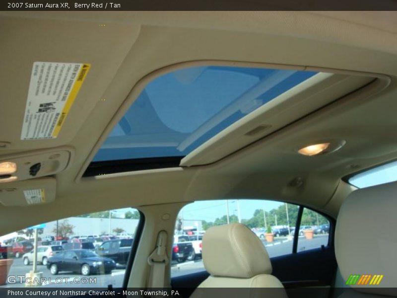 Berry Red / Tan 2007 Saturn Aura XR