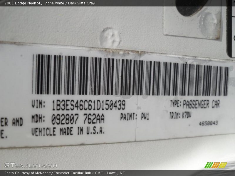 Stone White / Dark Slate Gray 2001 Dodge Neon SE