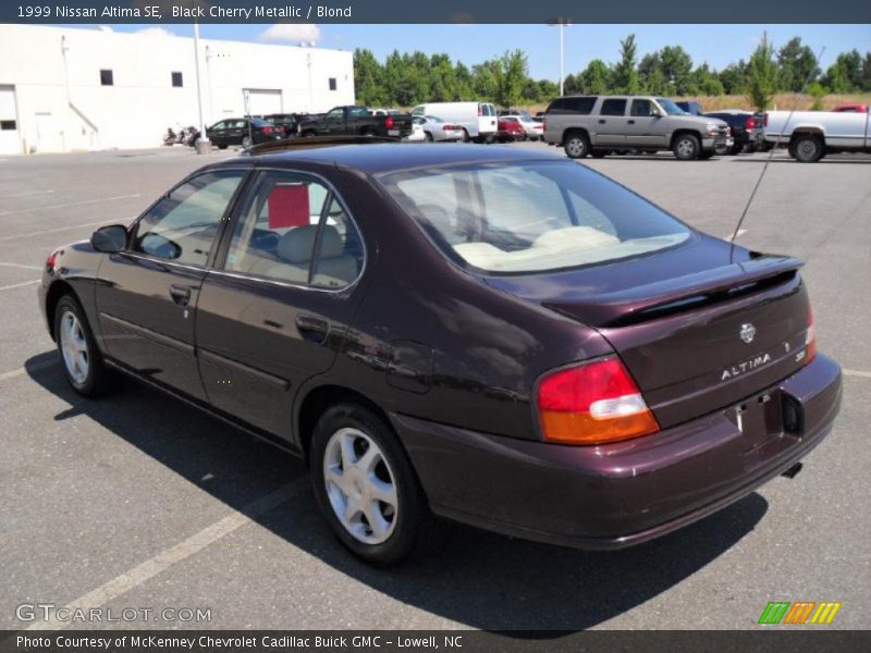 Black Cherry Metallic / Blond 1999 Nissan Altima SE