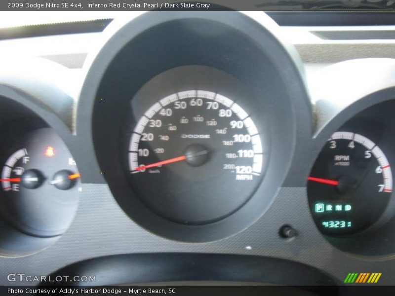 Inferno Red Crystal Pearl / Dark Slate Gray 2009 Dodge Nitro SE 4x4