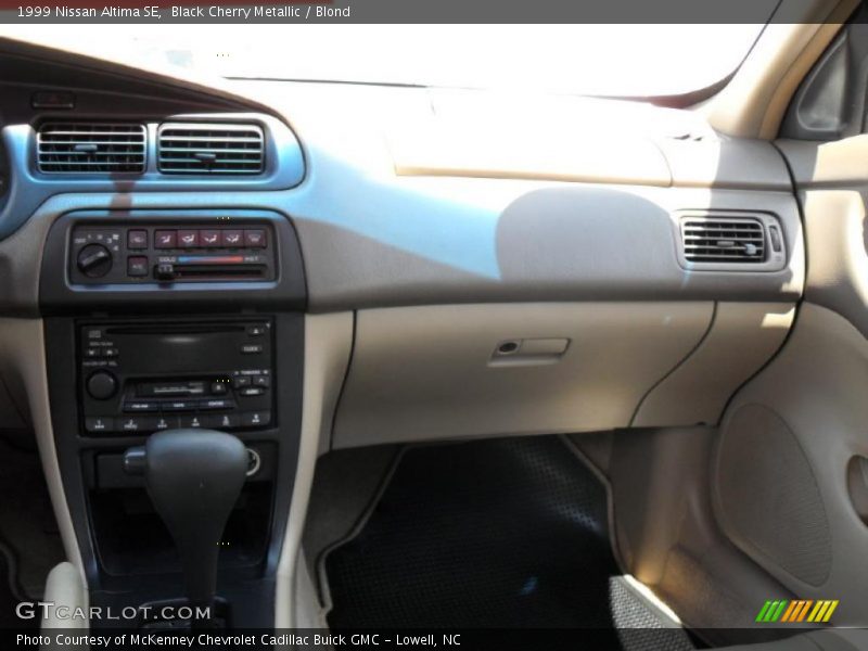 Black Cherry Metallic / Blond 1999 Nissan Altima SE