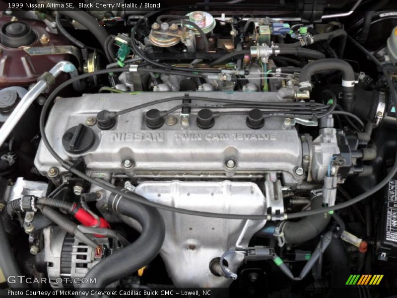 Black Cherry Metallic / Blond 1999 Nissan Altima SE