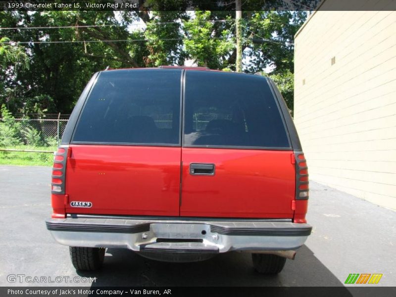 Victory Red / Red 1999 Chevrolet Tahoe LS