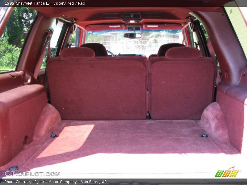 Victory Red / Red 1999 Chevrolet Tahoe LS