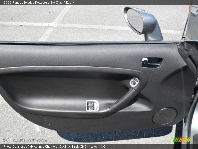 Sly Gray / Ebony 2006 Pontiac Solstice Roadster